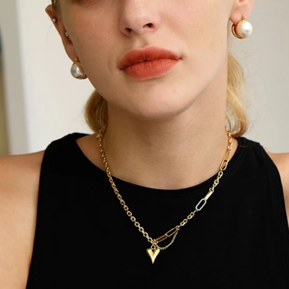 Waterproof gold plated heart pendant necklace